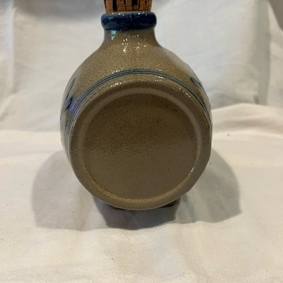 Vintage Rowe Pottery Swigger**Make Offer ** - Picture 4 of 5